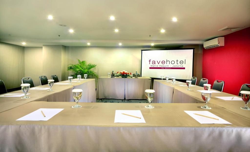 Swiss-Belinn Wahid Hasyim Yakarta Exterior foto