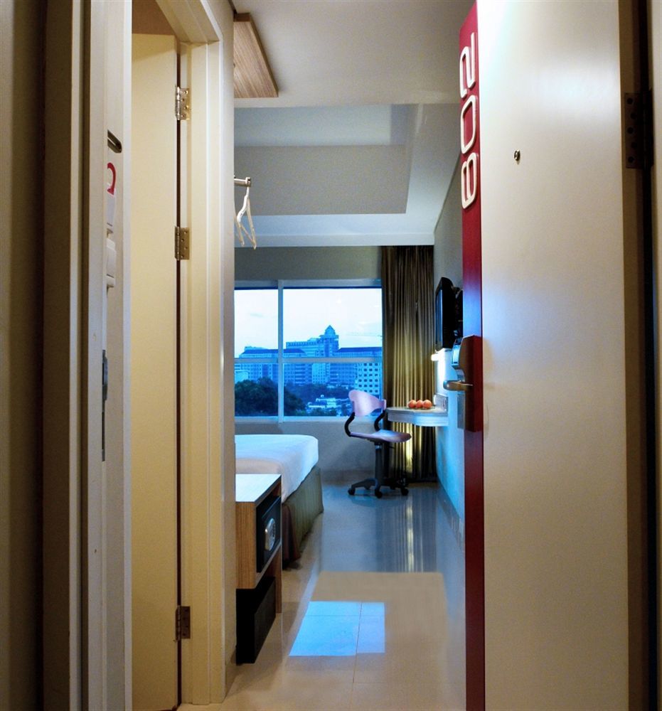 Swiss-Belinn Wahid Hasyim Yakarta Exterior foto